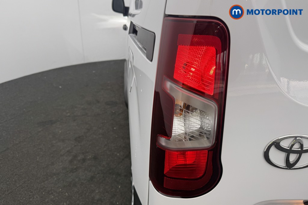 Toyota Proace City Icon Manual Diesel Panel Van - Stock Number (1608394) - 14th supplementary image