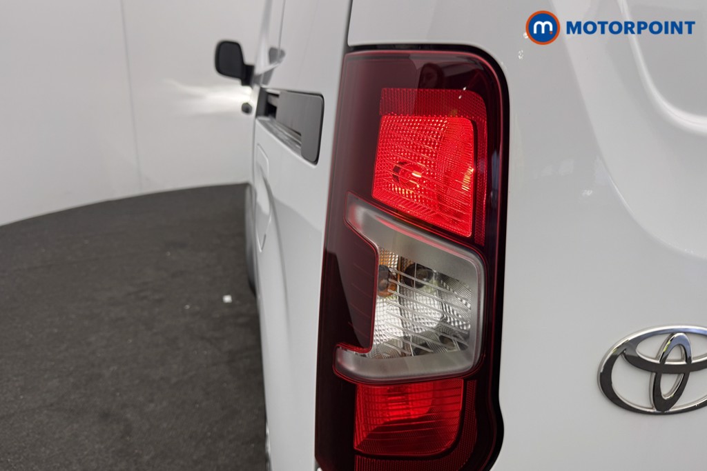 Toyota Proace City Icon Manual Diesel Panel Van - Stock Number (1608396) - 15th supplementary image