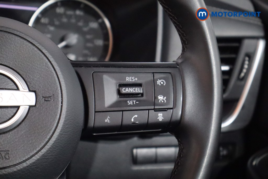 Nissan Qashqai Acenta Premium Manual Petrol SUV - Stock Number (1608511) - 8th supplementary image