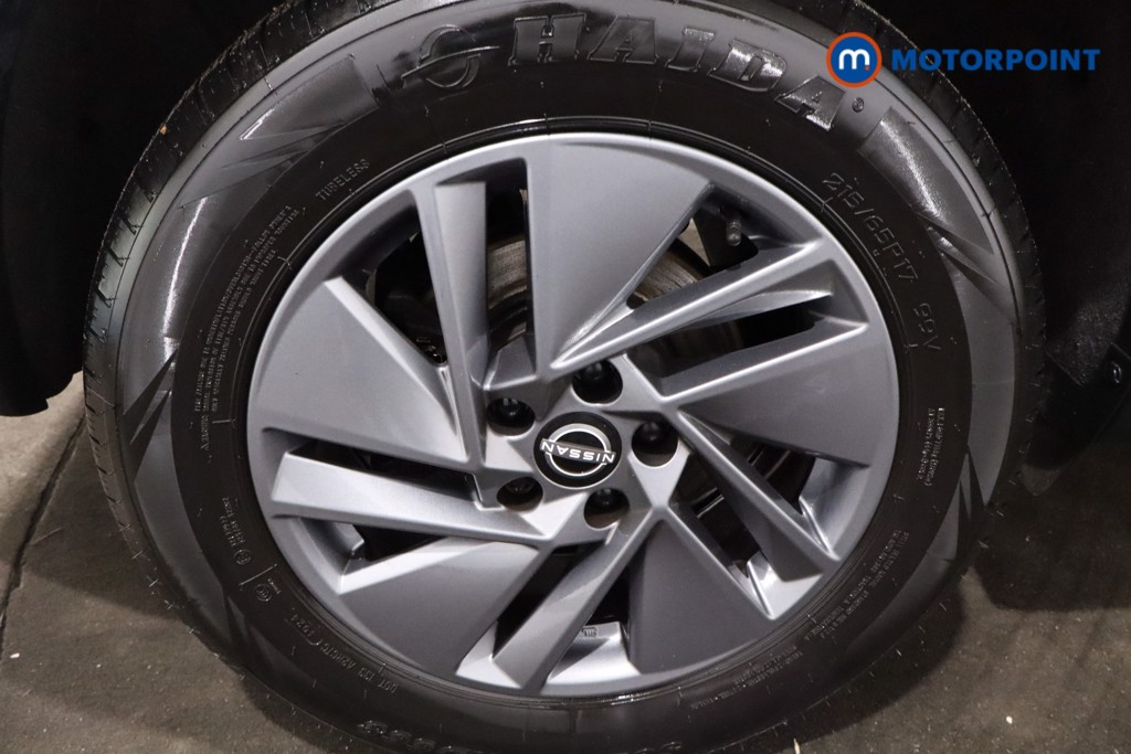 Nissan Qashqai Acenta Premium Manual Petrol SUV - Stock Number (1608511) - 9th supplementary image