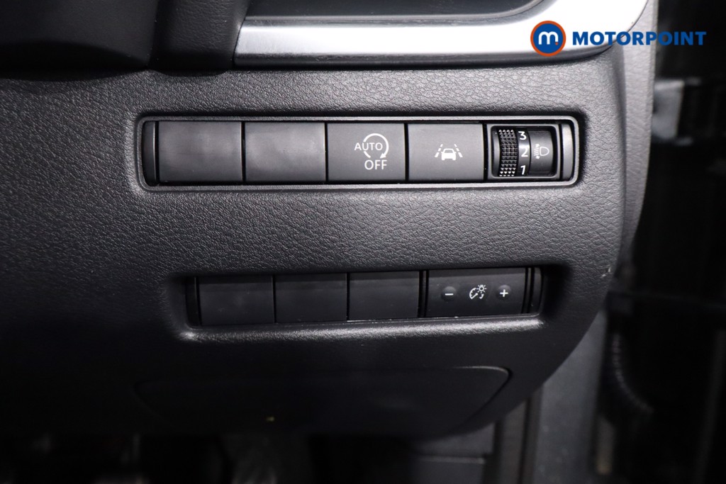 Nissan Qashqai Acenta Premium Manual Petrol SUV - Stock Number (1608511) - 21st supplementary image