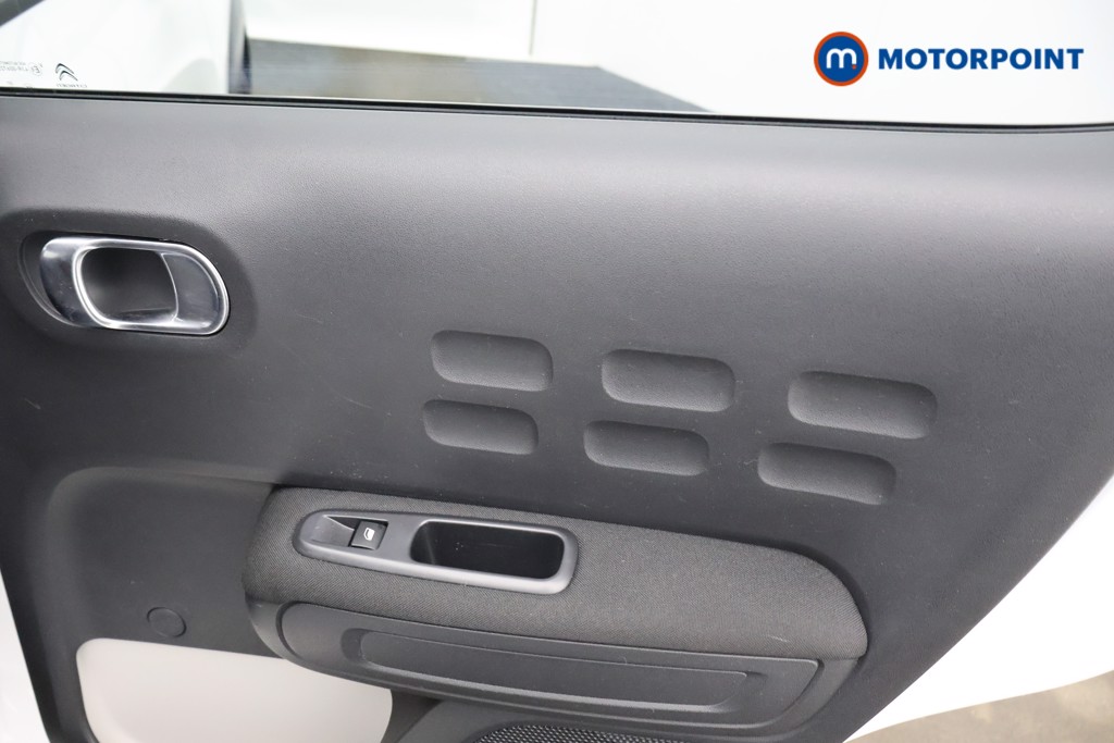 Citroen C3 Plus Manual Petrol Hatchback - Stock Number (1608673) - 17th supplementary image