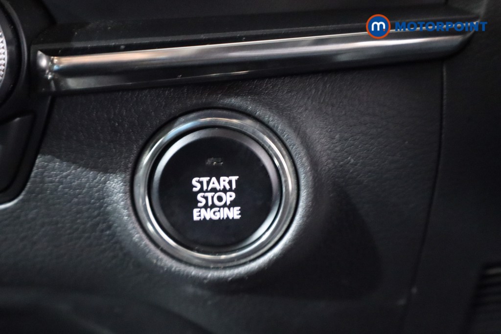 Mazda 3 Exclusive-Line Automatic Petrol Hatchback - Stock Number (1609041) - 13th supplementary image