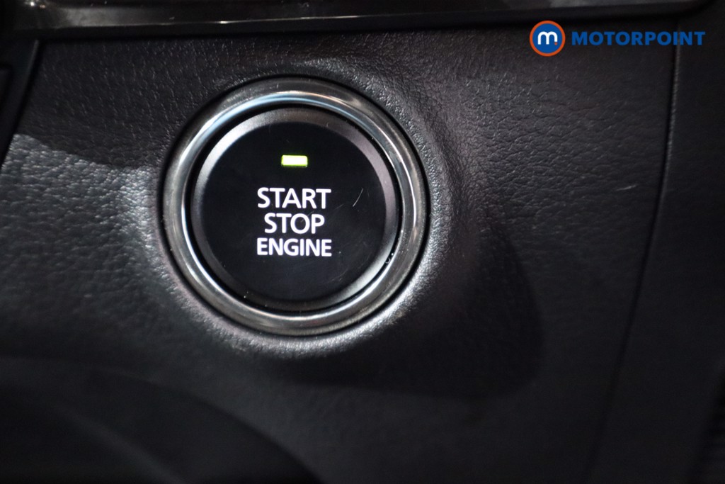 Mazda 3 Exclusive-Line Automatic Petrol Hatchback - Stock Number (1609074) - 13th supplementary image