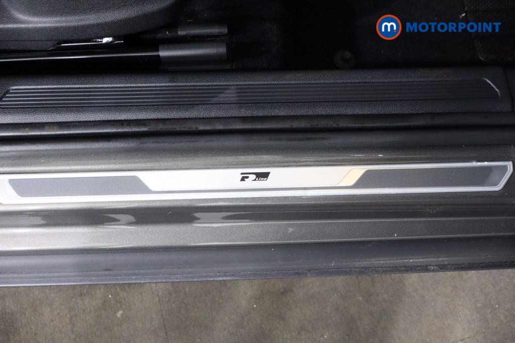 Volkswagen T-Cross R-Line Automatic Petrol SUV - Stock Number (1609253) - 19th supplementary image