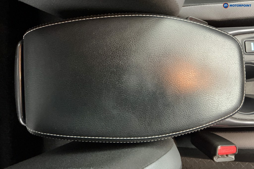 Nissan Juke N-Connecta Automatic Petrol-Electric Hybrid SUV - Stock Number (1609546) - 15th supplementary image