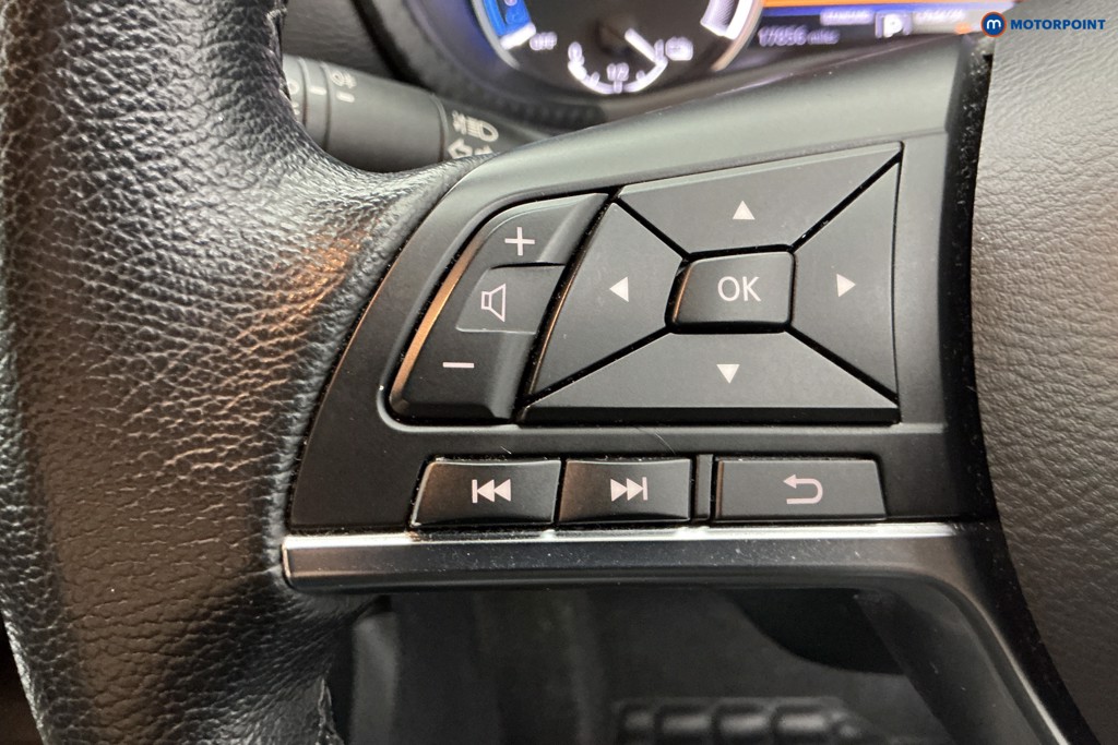 Nissan Juke N-Connecta Automatic Petrol-Electric Hybrid SUV - Stock Number (1609546) - 20th supplementary image