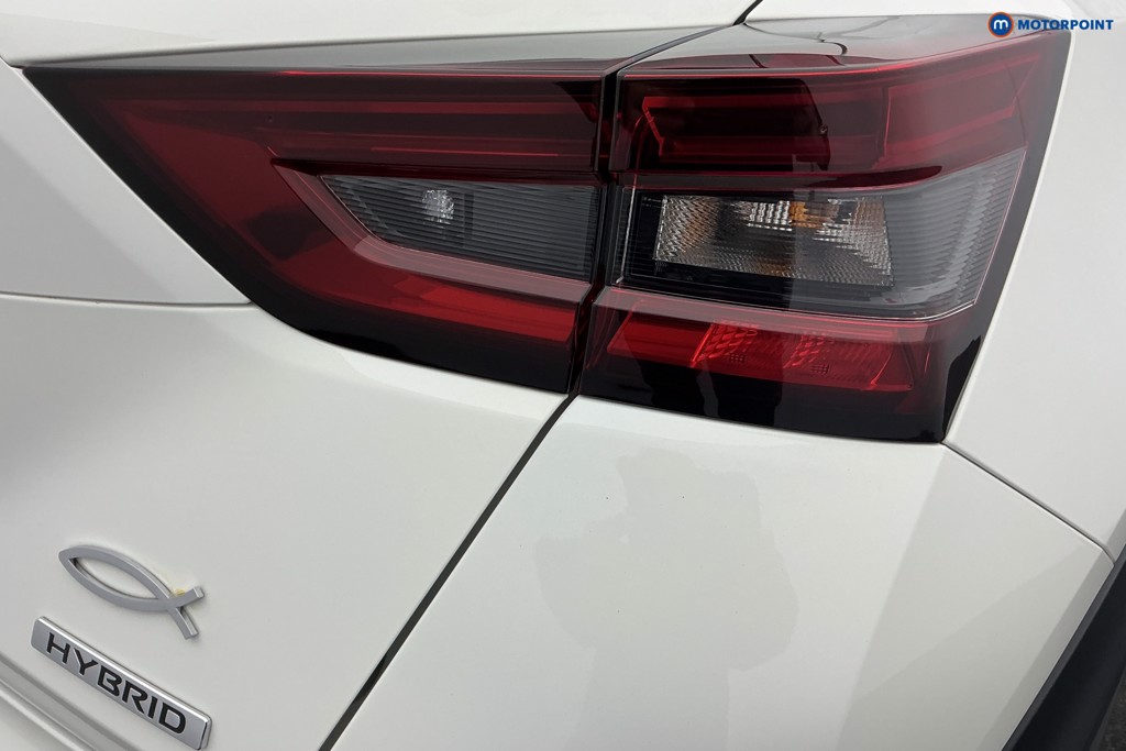 Nissan Juke N-Connecta Automatic Petrol-Electric Hybrid SUV - Stock Number (1609546) - 31st supplementary image