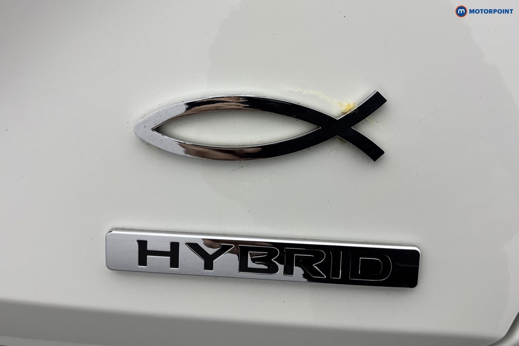 Nissan Juke N-Connecta Automatic Petrol-Electric Hybrid SUV - Stock Number (1609546) - 32nd supplementary image