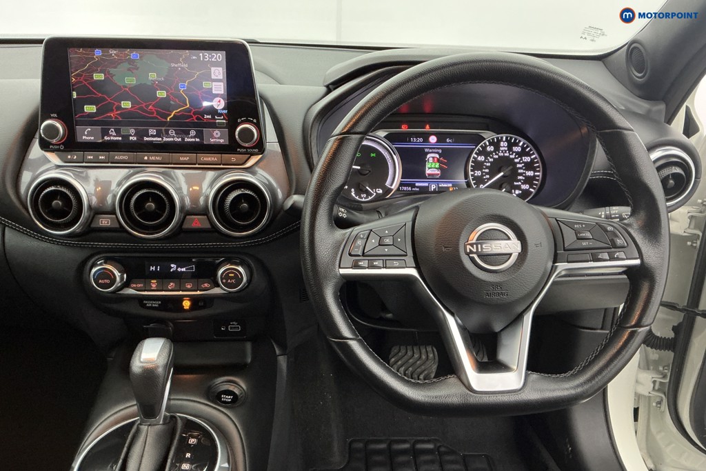 Nissan Juke N-Connecta Automatic Petrol-Electric Hybrid SUV - Stock Number (1609546) - 1st supplementary image
