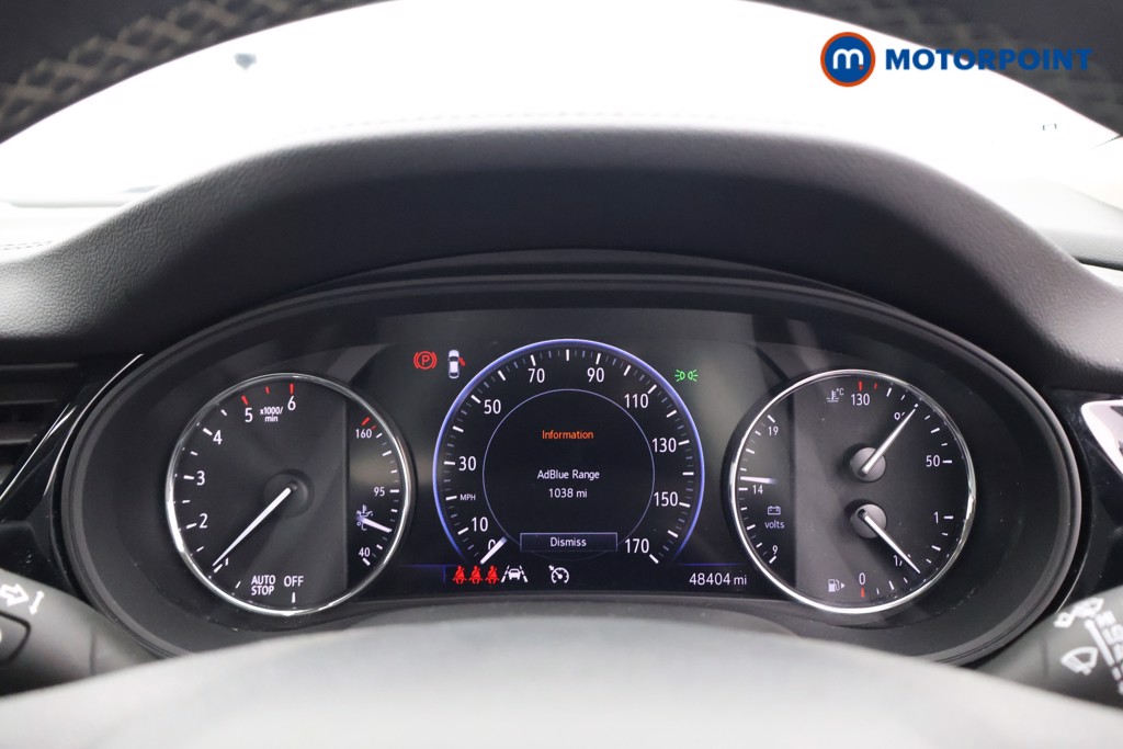 Vauxhall Insignia Se Edition Manual Diesel Hatchback - Stock Number (1609596) - 4th supplementary image