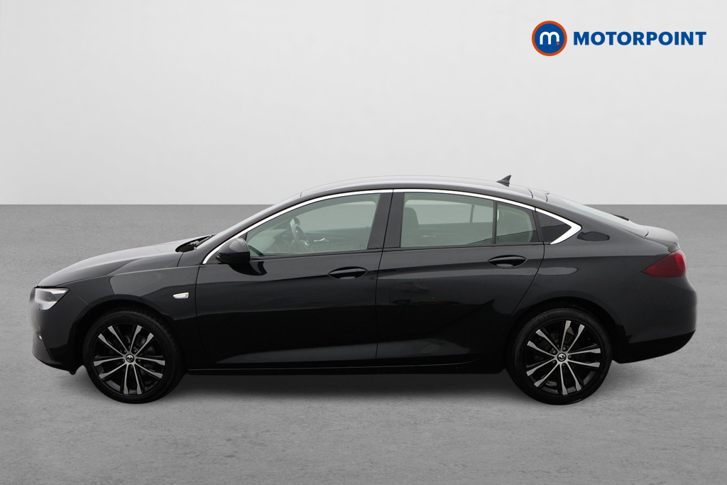 Vauxhall Insignia Se Edition Manual Diesel Hatchback - Stock Number (1609596) - Passenger side