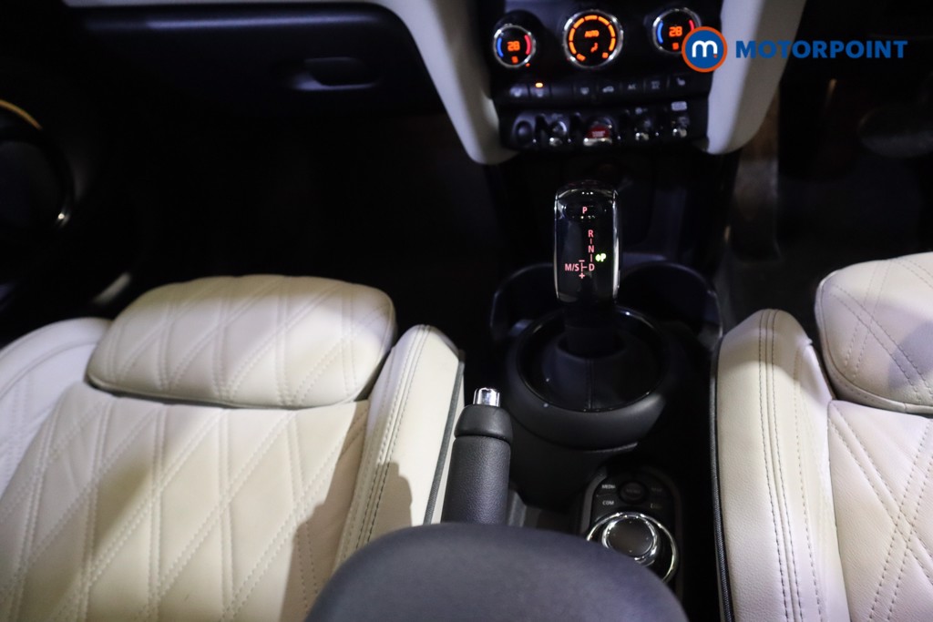 Mini Hatchback Cooper S Exclusive Automatic Petrol Hatchback - Stock Number (1609638) - 6th supplementary image
