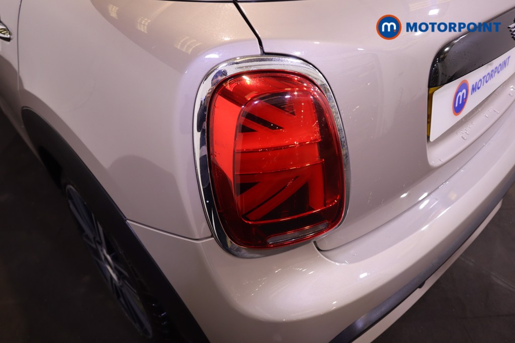 Mini Hatchback Cooper S Exclusive Automatic Petrol Hatchback - Stock Number (1609638) - 26th supplementary image