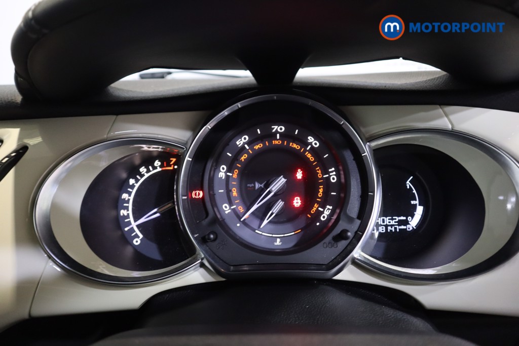 DS Ds 3 Cafe Racer Manual Petrol Hatchback - Stock Number (1609652) - 4th supplementary image