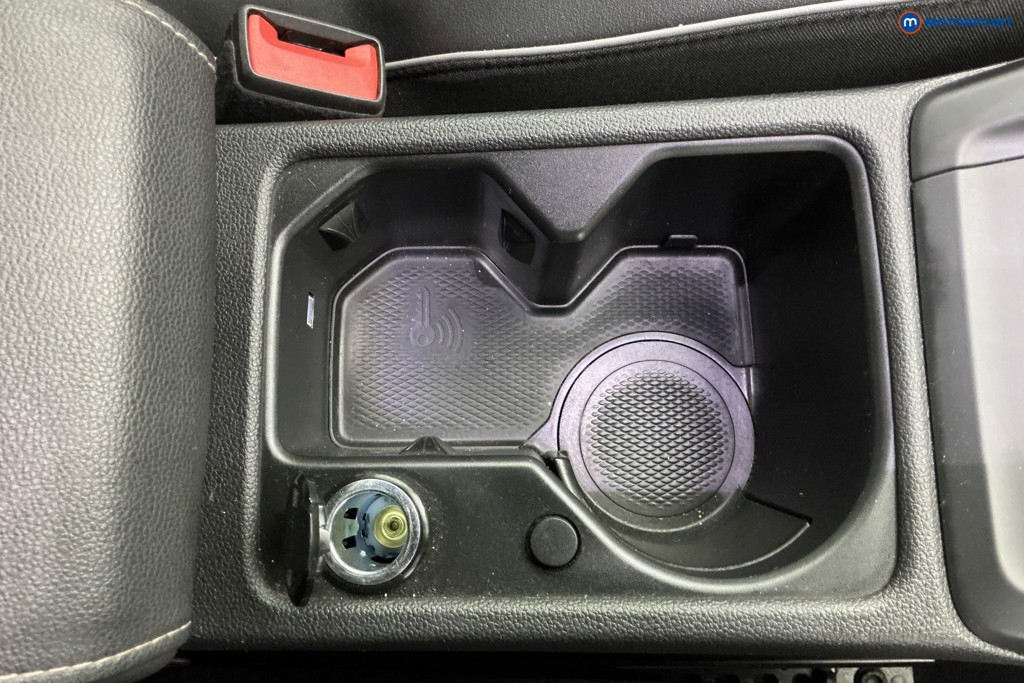 Volkswagen Golf R-Line Manual Petrol Hatchback - Stock Number (1609882) - 14th supplementary image