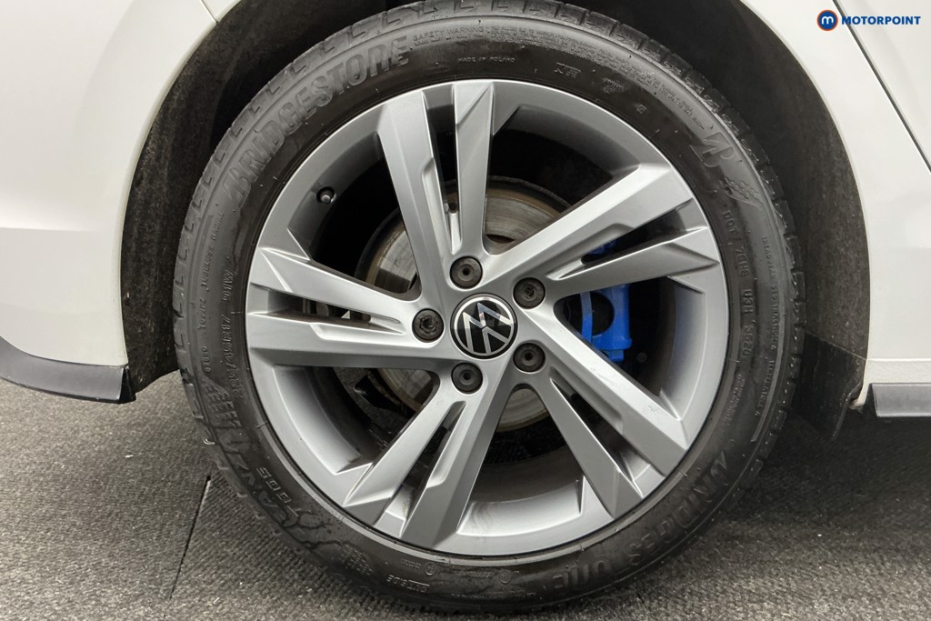 Volkswagen Golf R-Line Manual Petrol Hatchback - Stock Number (1609882) - 33rd supplementary image