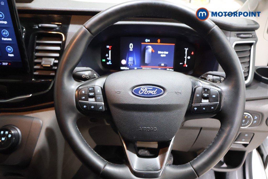 Ford Transit Limited Automatic Diesel Medium Roof Van - Stock Number (1611435) - 1st supplementary image