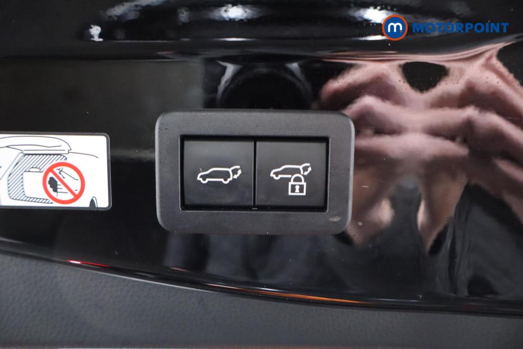 Toyota C-Hr Gr Sport Automatic Petrol Plug-In Hybrid SUV - Stock Number (1611856) - 20th supplementary image