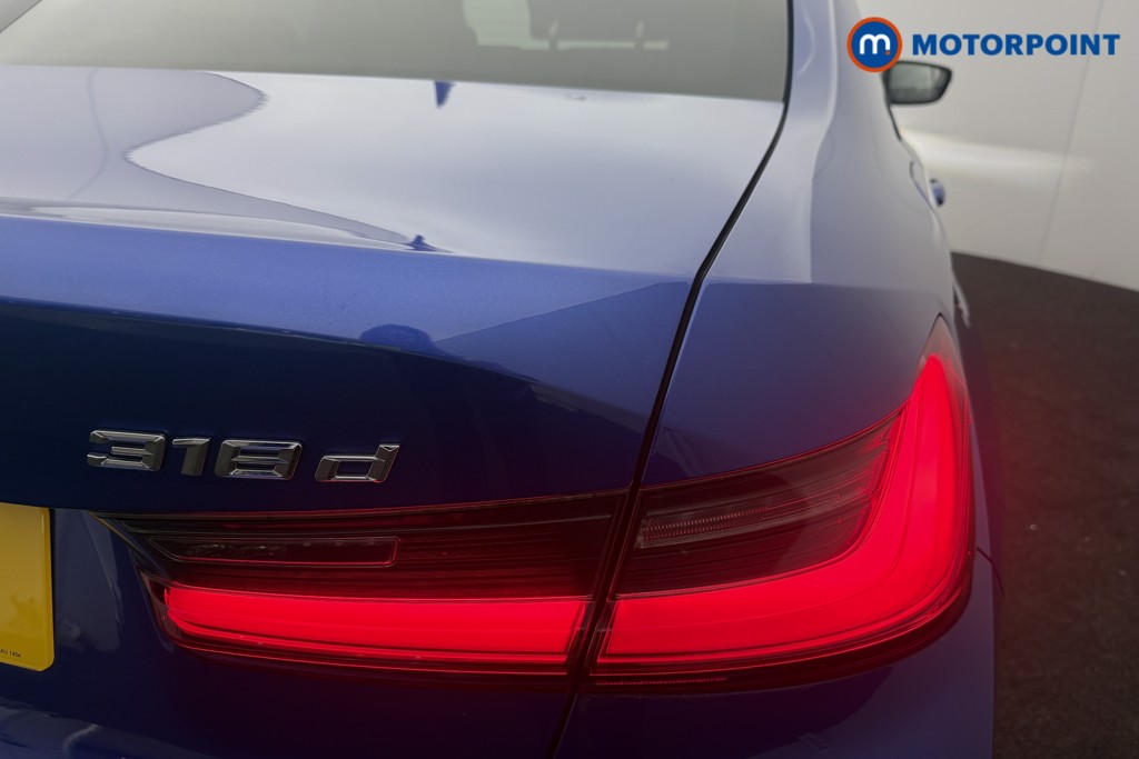 BMW 3 Series M Sport Automatic Diesel Saloon - Stock Number (1611864) - 17th supplementary image