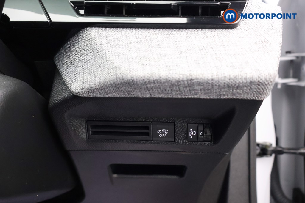 Peugeot 5008 Allure Automatic Petrol SUV - Stock Number (1612876) - 7th supplementary image