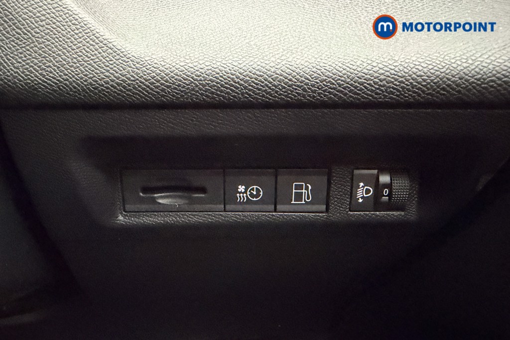 Peugeot 308 Allure Premium Automatic Petrol Plug-In Hybrid Hatchback - Stock Number (1612932) - 7th supplementary image