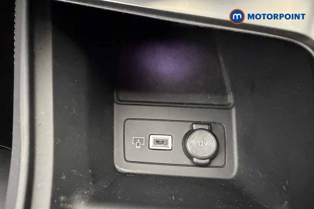 Peugeot 308 Allure Premium Automatic Petrol Plug-In Hybrid Hatchback - Stock Number (1612932) - 12th supplementary image