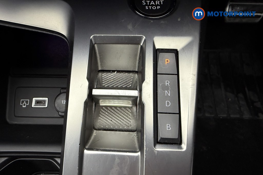 Peugeot 308 Allure Premium Automatic Petrol Plug-In Hybrid Hatchback - Stock Number (1612932) - 13th supplementary image