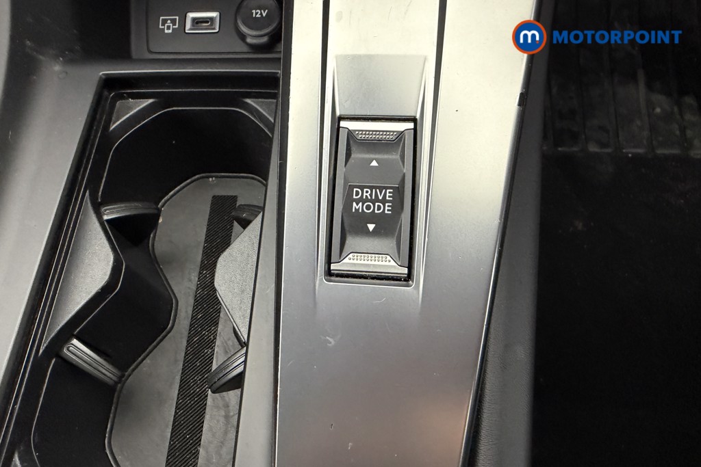 Peugeot 308 Allure Premium Automatic Petrol Plug-In Hybrid Hatchback - Stock Number (1612932) - 14th supplementary image