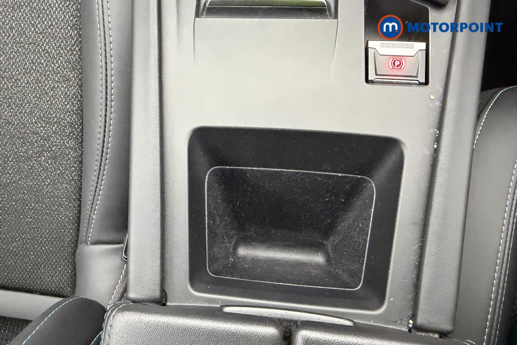 Peugeot 308 Allure Premium Automatic Petrol Plug-In Hybrid Hatchback - Stock Number (1612932) - 17th supplementary image