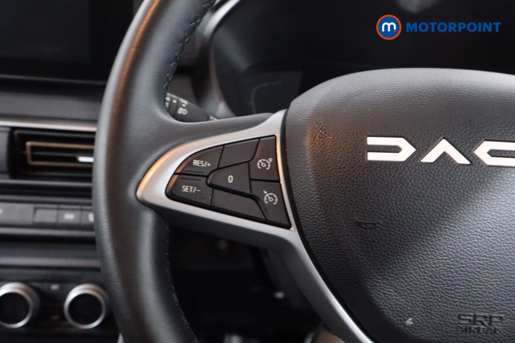 Dacia Jogger Extreme Automatic Petrol-Electric Hybrid People Carrier - Stock Number (1613125) - 7th supplementary image