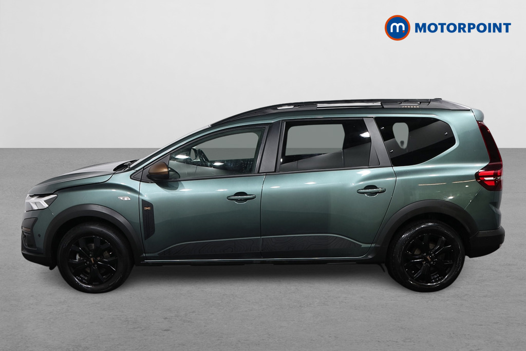Dacia Jogger Extreme Automatic Petrol-Electric Hybrid People Carrier - Stock Number (1613125) - Passenger side
