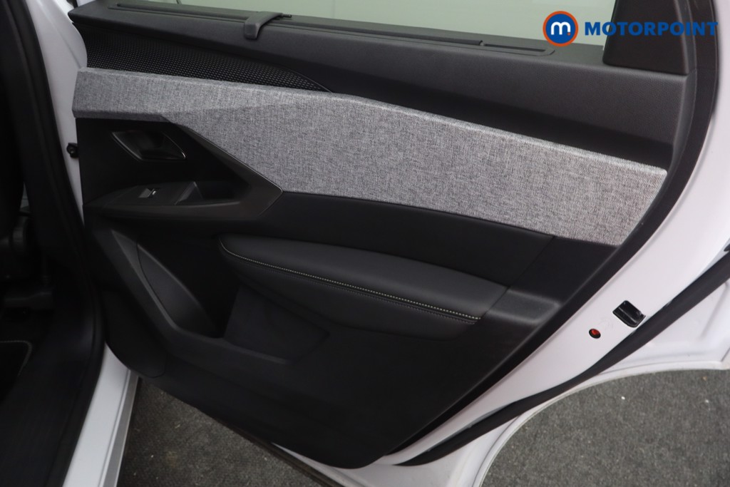 Peugeot 5008 GT Automatic Petrol SUV - Stock Number (1613661) - 17th supplementary image