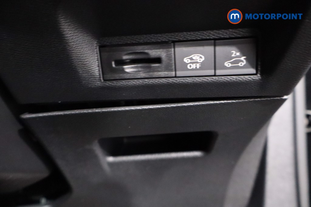 Peugeot 5008 GT Automatic Petrol SUV - Stock Number (1613679) - 26th supplementary image