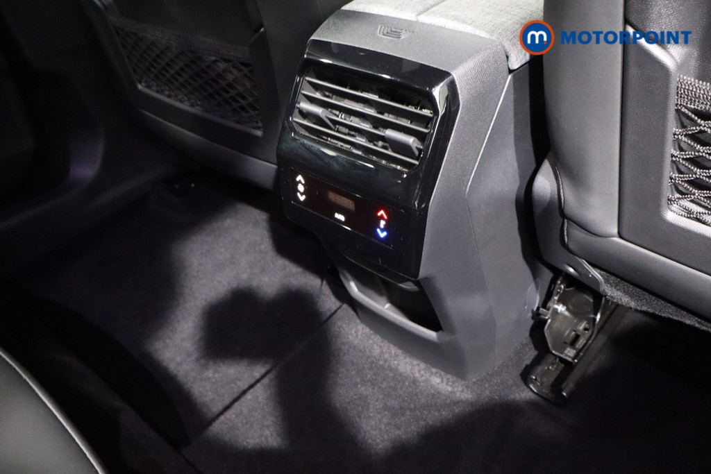 Peugeot 5008 GT Automatic Petrol SUV - Stock Number (1613679) - 28th supplementary image