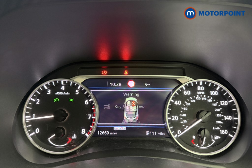 Nissan Juke N-Connecta Manual Petrol SUV - Stock Number (1613930) - 2nd supplementary image