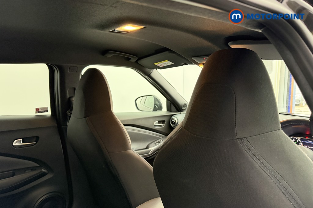 Nissan Juke N-Connecta Manual Petrol SUV - Stock Number (1613930) - 22nd supplementary image