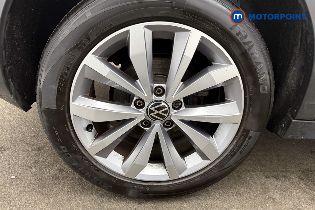 Volkswagen T-Roc Design Manual Petrol Convertible - Stock Number (1614827) - 3rd supplementary image