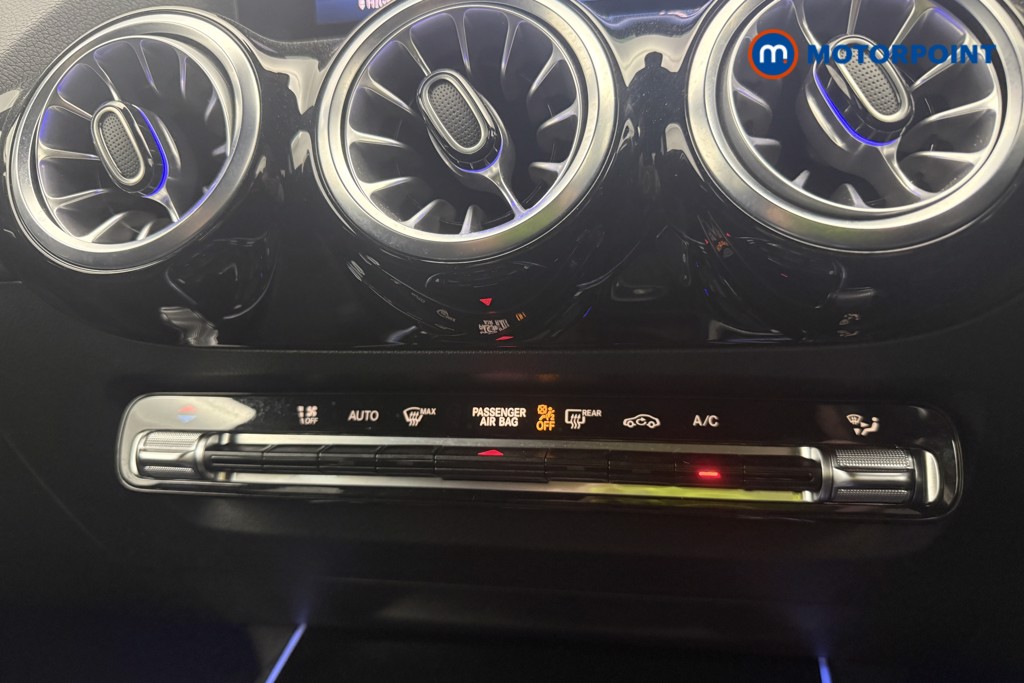 Mercedes-Benz GLA Amg Line Automatic Petrol SUV - Stock Number (1615346) - 16th supplementary image