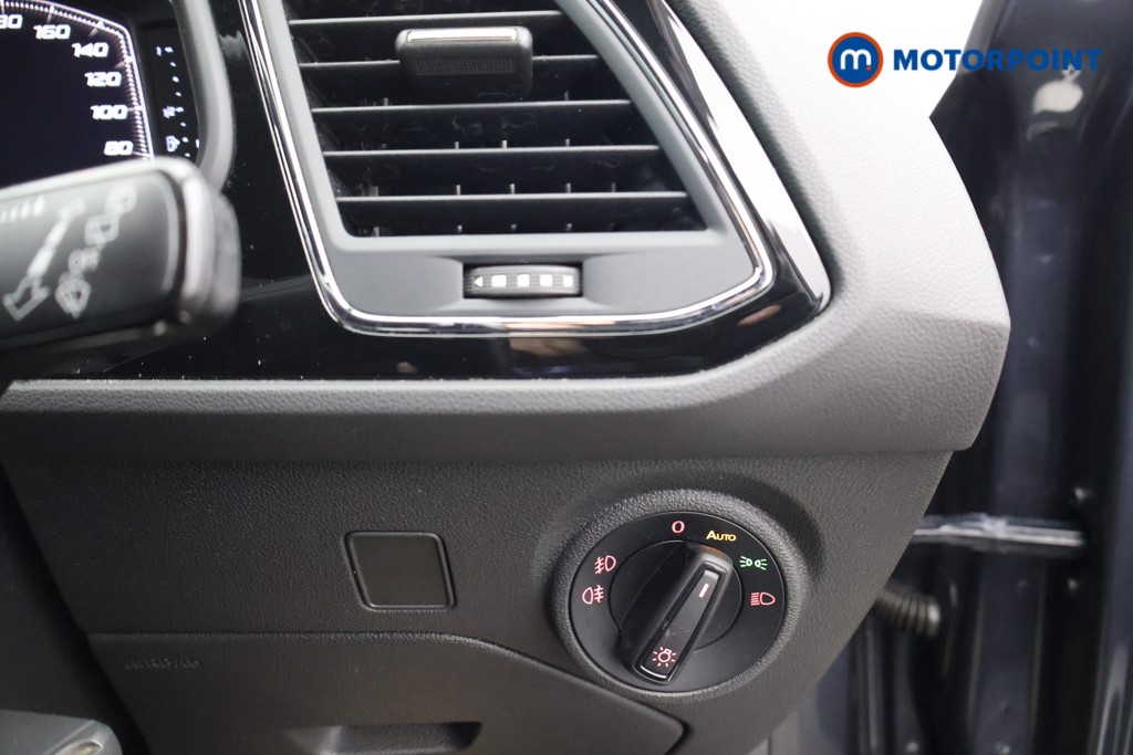 Seat Leon Cupra Automatic Petrol Hatchback - Stock Number (1615511) - 14th supplementary image