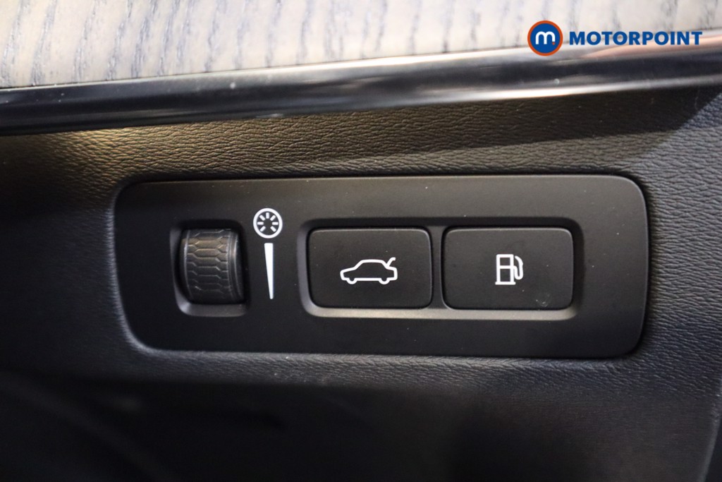 Volvo Xc90 Inscription Pro Automatic Petrol Plug-In Hybrid SUV - Stock Number (1615725) - 14th supplementary image