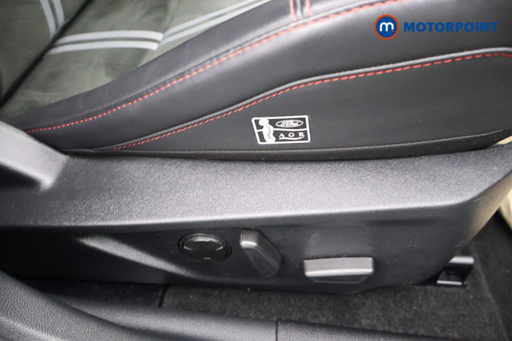 Ford Focus ST Manual Petrol Hatchback - Stock Number (1615959) - 18th supplementary image