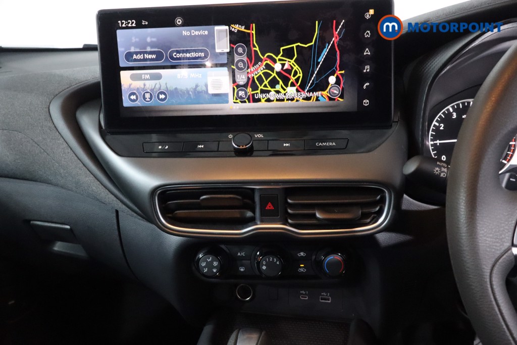 Nissan Juke Acenta Premium Automatic Petrol SUV - Stock Number (1616106) - 16th supplementary image