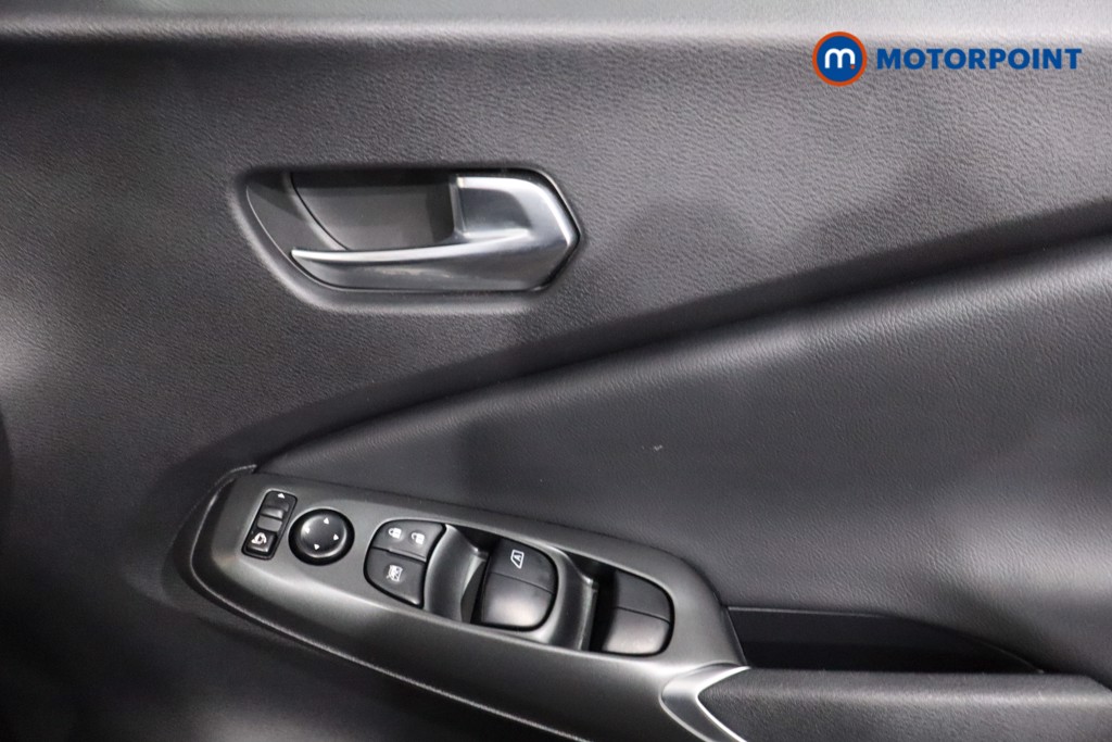 Nissan Juke Acenta Premium Automatic Petrol SUV - Stock Number (1616106) - 22nd supplementary image