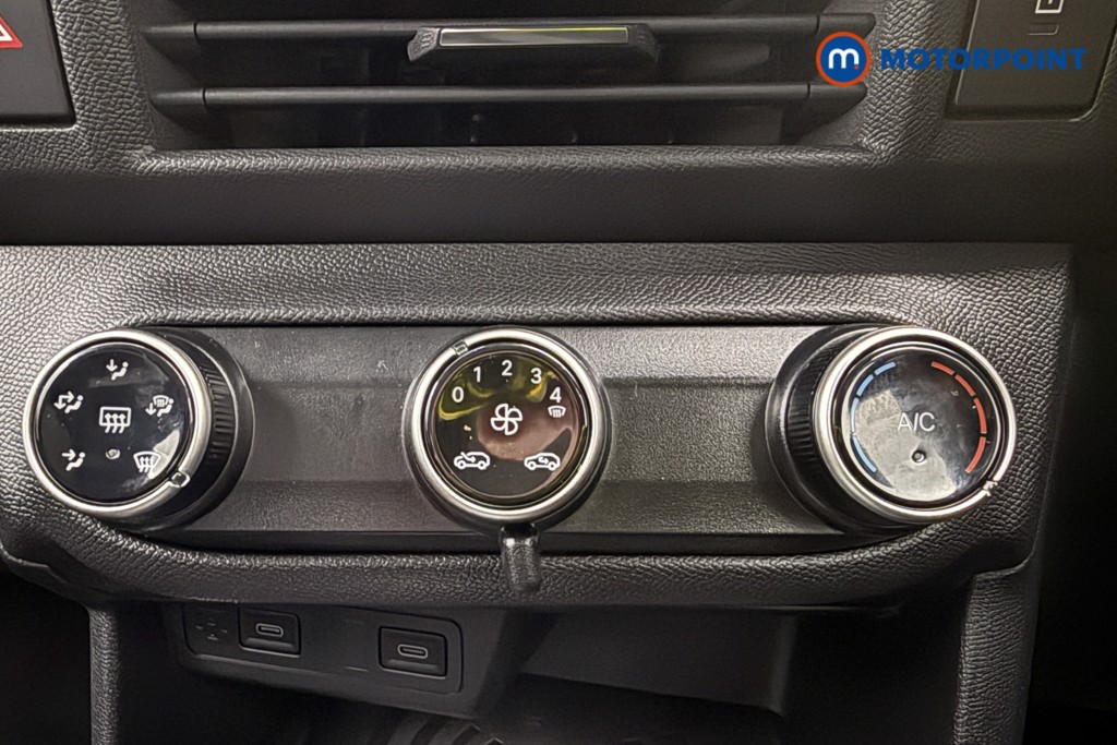 Vauxhall Frontera Design Automatic Electric SUV - Stock Number (1616115) - 16th supplementary image