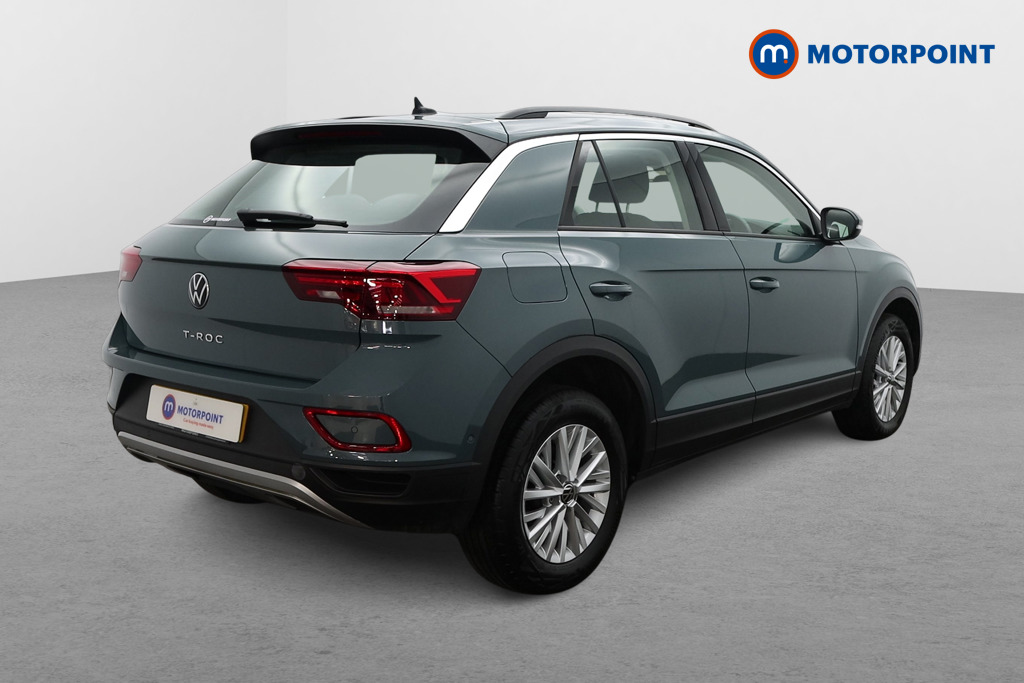Volkswagen T-Roc Life Automatic Petrol SUV - Stock Number (1616185) - Drivers side rear corner