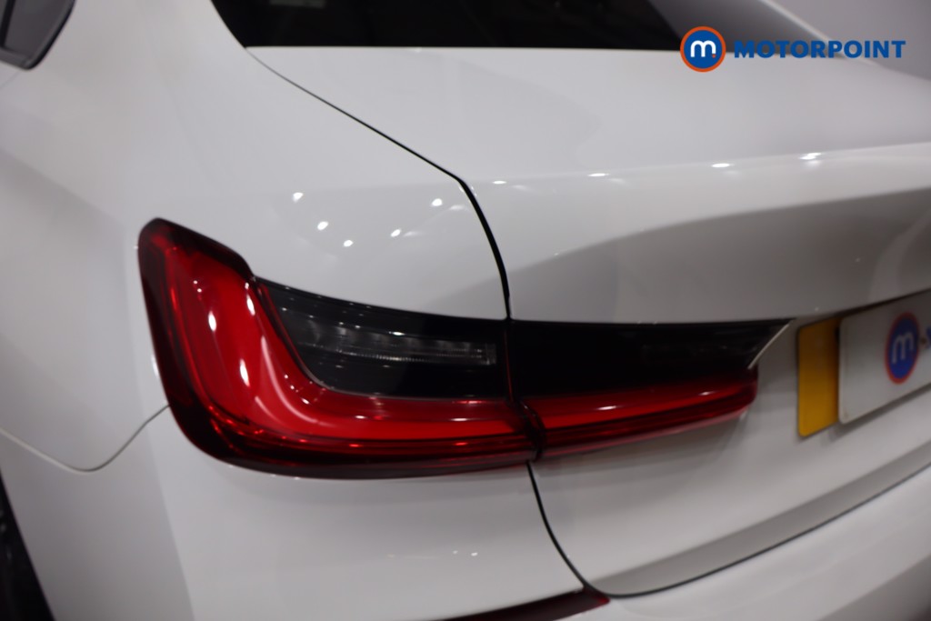 BMW 3 Series M Sport Automatic Petrol Saloon - Stock Number (1616341) - 37th supplementary image