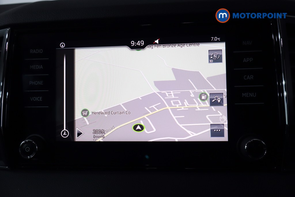 Skoda Karoq Se L Automatic Petrol SUV - Stock Number (1616614) - 2nd supplementary image