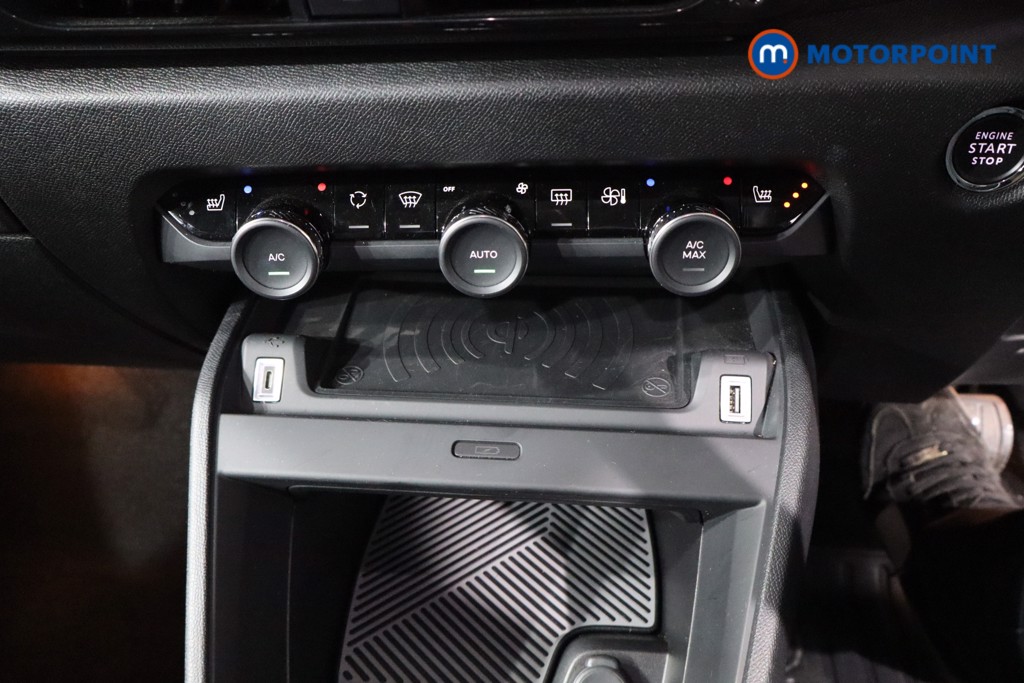 Citroen C4 E-Series Automatic Electric Hatchback - Stock Number (1616619) - 17th supplementary image