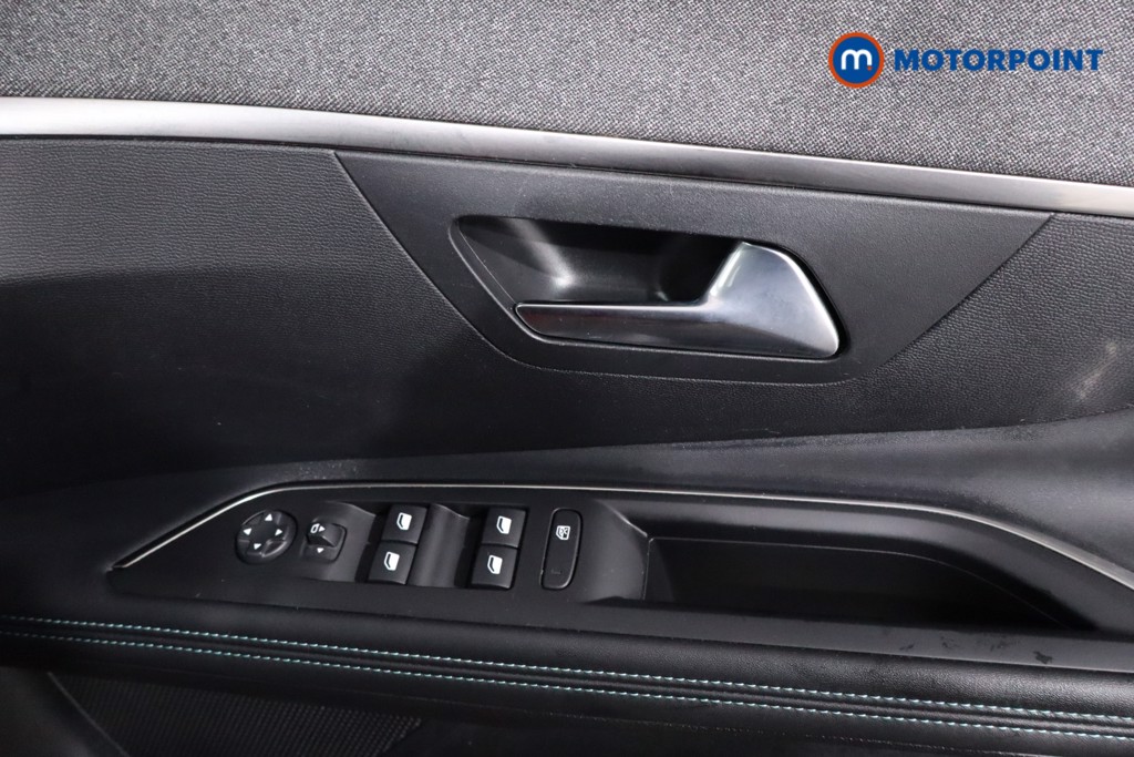 Peugeot 3008 Allure Premium-Plus Manual Diesel SUV - Stock Number (1616623) - 22nd supplementary image